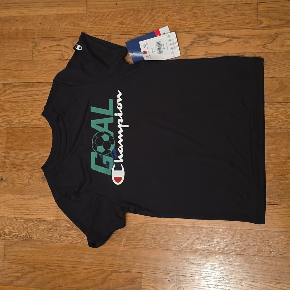 CHAMPION BRAND SIGNATURE BOYS BLACK SHORT SLEEVE SOCCER TEE-SHIRT SIZE LARGE